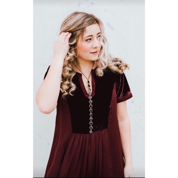 Anthropologie Dresses & Skirts - ANTHROPOLOGIE Maeve Ingrid Red Velvet Mini Dress S